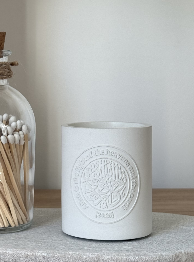 The Nur Candle