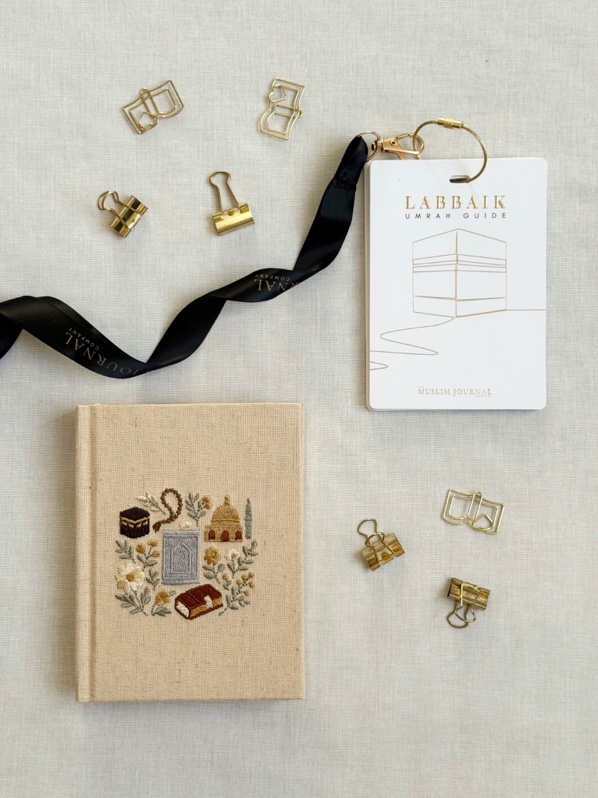Bundle: Labbaik Umrah Dua Cards BLACK Lanyard + Mini Embroidered Notebook